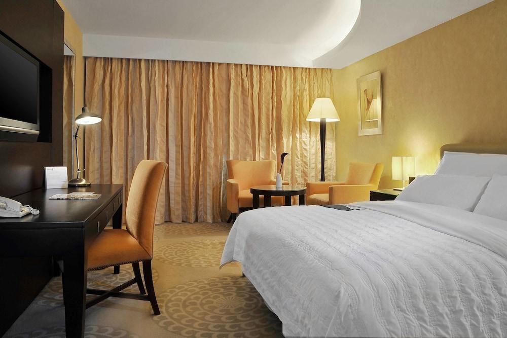 Le Meridien Pyramids Hotel & Spa Giza Extérieur photo